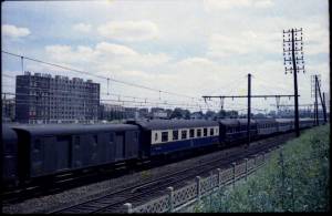 Le Sud Express en banlieue parisienne dans les années soixante