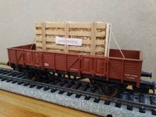 modèle chargé d'une caisse à l'origine