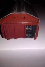 mise en peinture rouge UIC de l'extrémité réparée mise en peinture rouge UIC de l'extrémité réparée