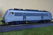 hornby-jouef_sncf_bb26000_livree_fantome_hj2166_02.jpg hornby-jouef_sncf_bb26000_livree_fantome_hj2166_02.jpg