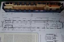 rapportés au plan du véhicule réel, les aménagements intérieurs ont été raccourcis par suppression d'une travée de distribution de plats afin de les caser dans la caisse HOrnby-acHO rapportés au plan du véhicule réel, les aménagements intérieurs ont été raccourcis par suppression d'une travée de distribution de plats afin de les caser dans la caisse HOrnby-acHO