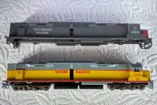 athearn_dd40_up_sp_01.jpg athearn_dd40_up_sp_01.jpg
