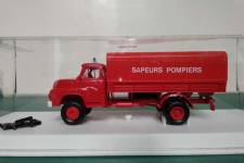 brekina_saviem_pompiers_4519_1.jpg brekina_saviem_pompiers_4519_1.jpg