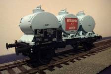 ree_sncf_plat2_transport_conteneurs_liquides_saw_vintransport_wb095.jpg ree_sncf_plat2_transport_conteneurs_liquides_saw_vintransport_wb095.jpg