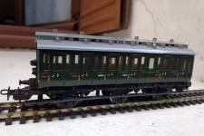 ancienne voiture prussienne à 3 essieux Märklin dont on récupère le châssis ancienne voiture prussienne à 3 essieux Märklin dont on récupère le châssis