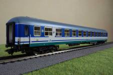 roco_fs_uicx_2cl_b_xmpr_45181.jpg roco_fs_uicx_2cl_b_xmpr_45181.jpg