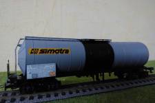 jouef_sncf_citerne4_80m3_simotra_6517.jpg jouef_sncf_citerne4_80m3_simotra_6517.jpg