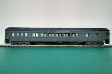 véhicule remis en version d'origine, côté salle d'eau hommes véhicule remis en version d'origine, côté salle d'eau hommes