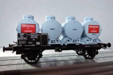 ree_sncf_plat2_transport_conteneurs_liquides_saw_vintransport_wb094.jpg ree_sncf_plat2_transport_conteneurs_liquides_saw_vintransport_wb094.jpg