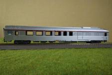 hornby-jouef_sncf_tee_1cl_fourgon_a4dtux_hj4008-4.jpg hornby-jouef_sncf_tee_1cl_fourgon_a4dtux_hj4008-4.jpg