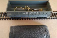 équipement monté de feux rouges de fin de convoi équipement monté de feux rouges de fin de convoi