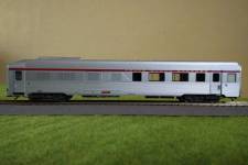 trix_sncf_tee_1cl_fourgon_a2dxj_23483-01.jpg trix_sncf_tee_1cl_fourgon_a2dxj_23483-01.jpg