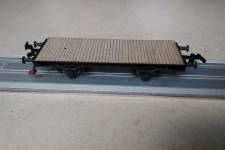 pose d'un platelage sur le wagon intermédiaire pose d'un platelage sur le wagon intermédiaire