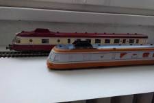 l'élément moteur Roco et la caisse correspondante Apocopa l'élément moteur Roco et la caisse correspondante Apocopa