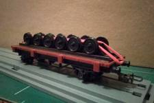 nouveaux attelages, essieux remplacés (en attente de peinture) et fixation provisoire nouveaux attelages, essieux remplacés (en attente de peinture) et fixation provisoire